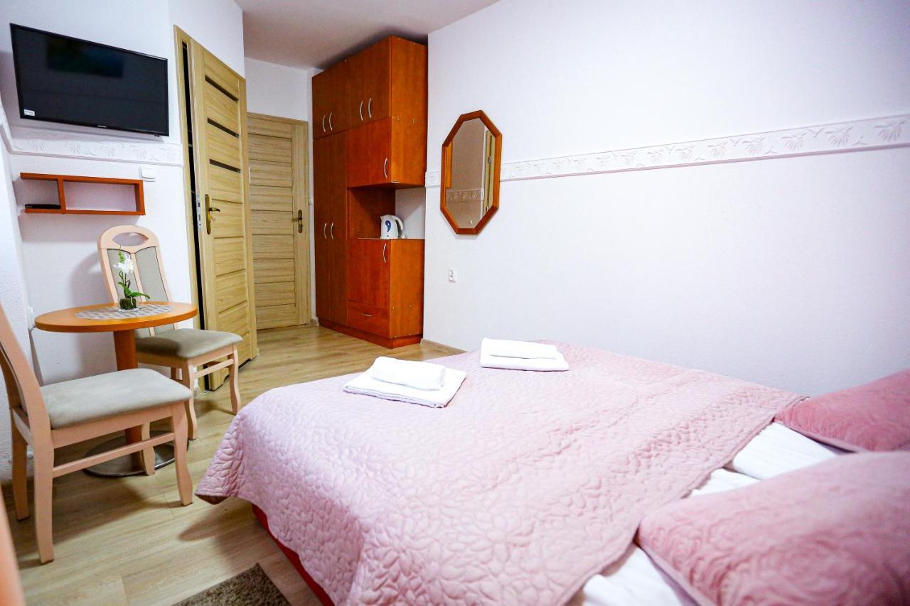 Villa Roza Pokoje & Apartamenty Leba Exterior foto