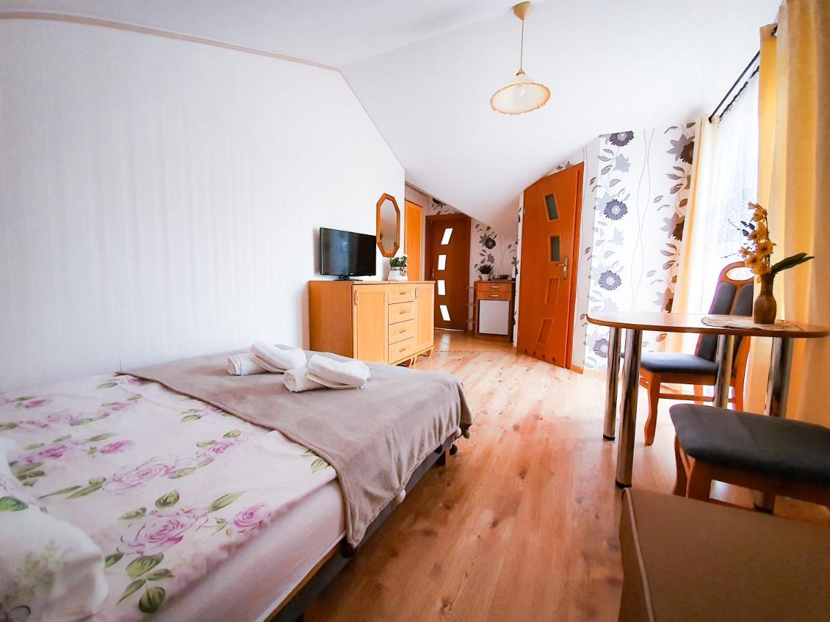 Villa Roza Pokoje & Apartamenty Leba Exterior foto