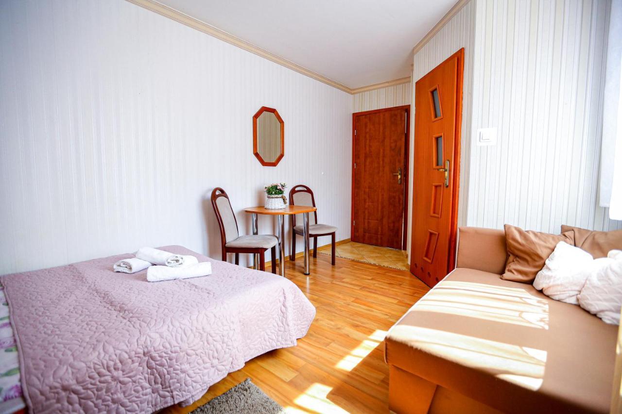 Villa Roza Pokoje & Apartamenty Leba Exterior foto