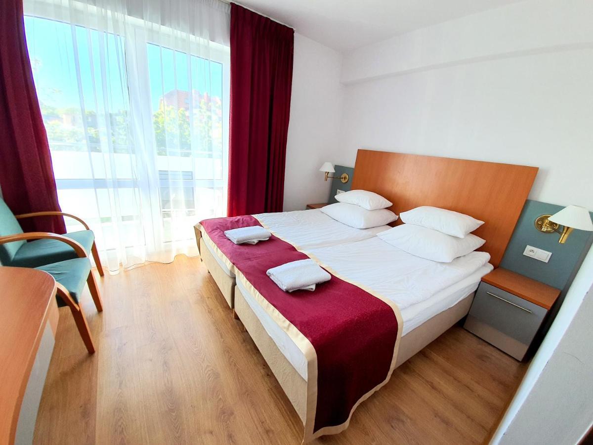 Villa Roza Pokoje & Apartamenty Leba Exterior foto